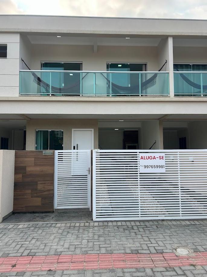 Casas Para Locacao Em Bombinhas Zewnętrze zdjęcie